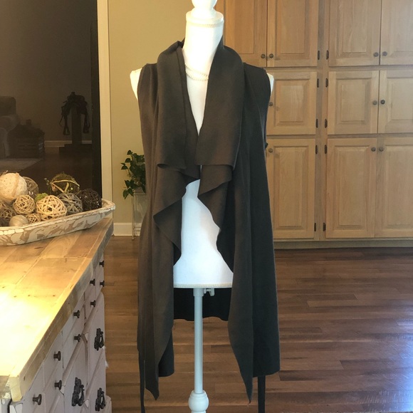 Irregular Front Cardigan - Picture 3 of 4